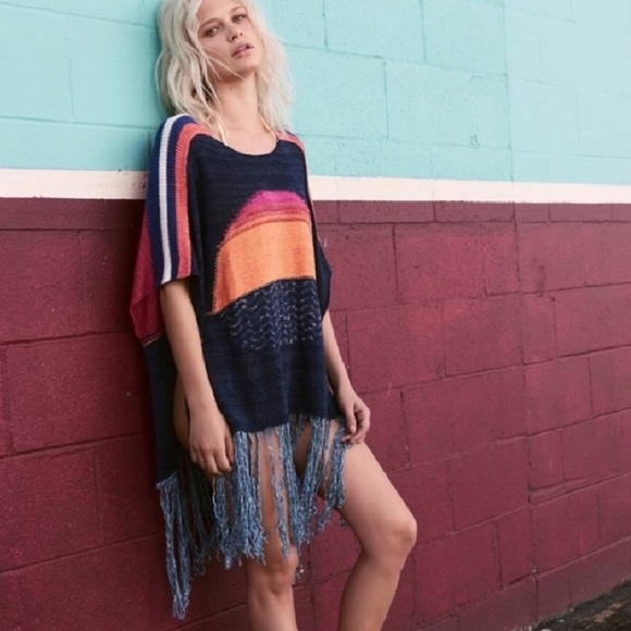 Free People Sweaters - 🌠HP🌠❣Free People Fringe Sweater❣
